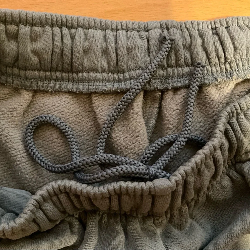 Alo Yoga Accolade Straight Leg Sweatpant Steel Grey S